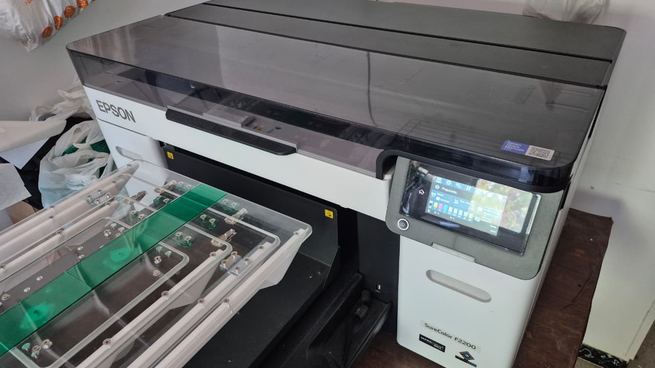 EPSON SURECOLOR F2200 Large format inkjet plotter Used machines - Exapro