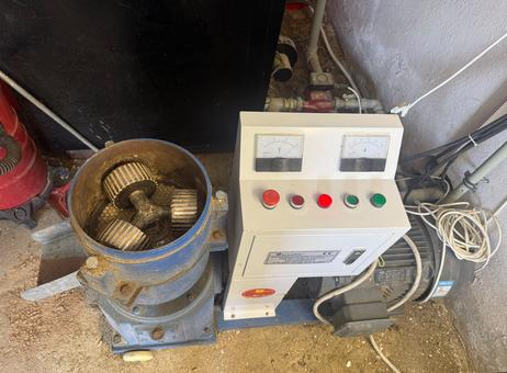 Various Manufacturers Complete 11 kW Pellet Line P260706411