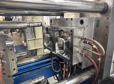 Netstal Synergy 1750-900 /  Synergy 800-110 / Synergy 1200-230 P260709076