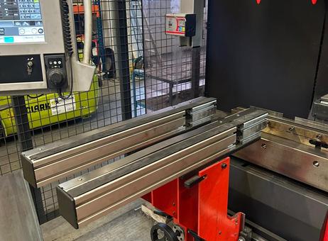 Amada HFE 3i 2204L P260721108