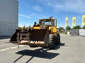 Ahlmann AS 12 Loader