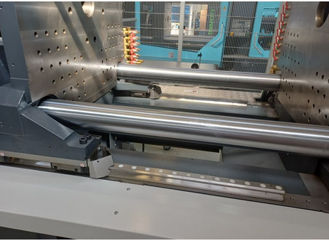Sumitomo DEMAG IntElect2 350/850-2200 mit Robotersystem P260727027