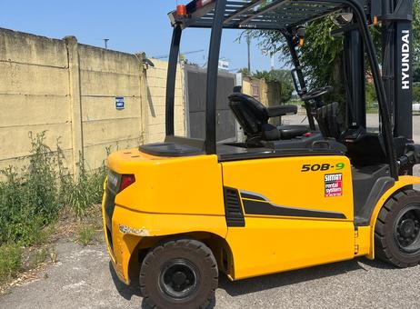 HYUNDAI 50-B9 P260805047