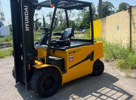 HYUNDAI 50-B9 P260805047