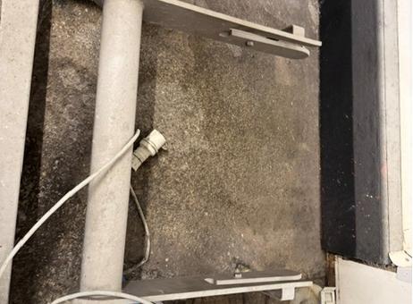SPC International Food Limited Mobile Tote Bin Hoist P260806010