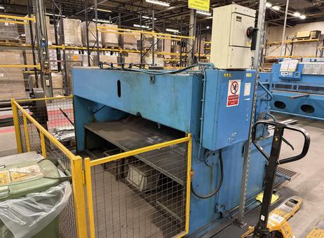 Pearson 4088/2.          8x25 P260806028