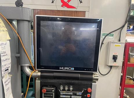 Hurco VM10i P260811005