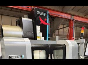 Hurco VM10i Verticaal bewerkingscentrum