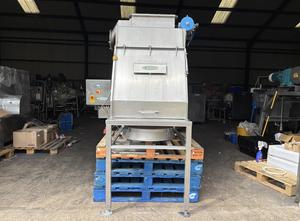 Gough Engineering sieving station and filtration unit