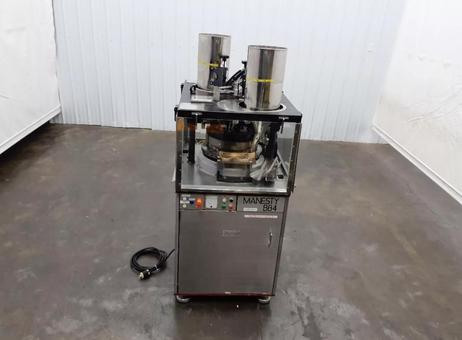 Manesty BB4 - 35 station  Dual sided press BB-4 P260826136