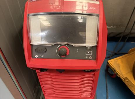KUKA KR C5 & FRONIUS CMT P260831047