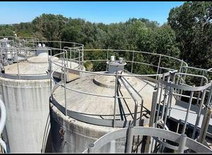 Fiberglass tank with flat bottom - Food-grade storage tank
