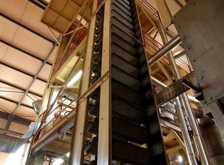 Yemmak (line integrator) — key process units by Wenger (USA) and Tietjen (German Wenger X-165 extrusion system P260902628