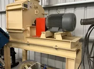 SCHUTTE 2420-301 Hammermill