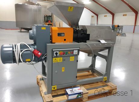 KernKraft / oil press GmbH & Co. KG KK200 P260903417
