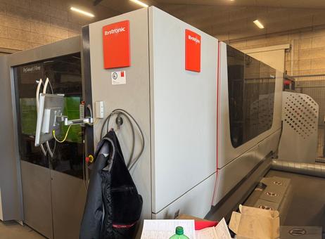 BYSTRONIC Bysmart 3015 10KW with Bytrans Extended P260910077