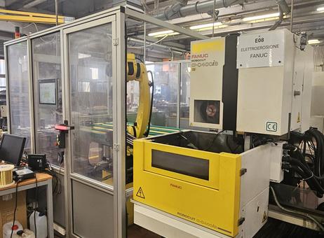 FANUC α-C400iB P260911120