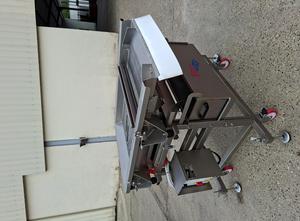 CMA Tommy Automatic Vibrating Sorting Table