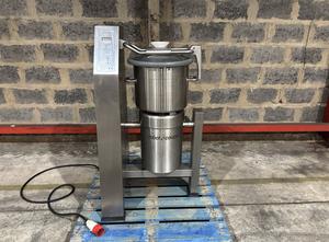 Robot Coupe R30 Vegetable and fruit cutting, washing and blanching machine