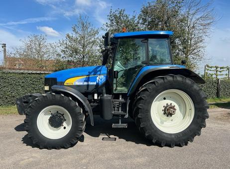 New Holland TM175 P260924220