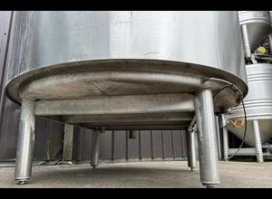 PIERRE GUERIN 2200-liter stainless steel tank with coil and insulation, model 2200L