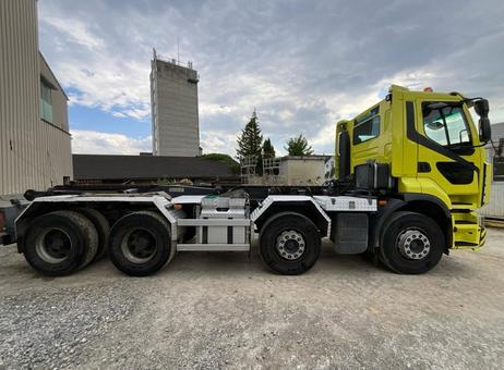 Renault Lander 450 8x4 P261001201
