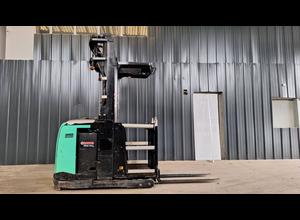 Caterpillar NOH10N Electric forklift