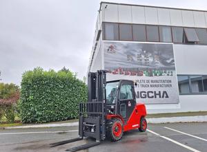 Hangcha XF55D Electric forklift