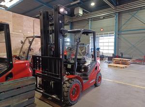 Hangcha XF30G-2 Electric forklift
