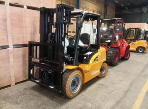 Hangcha XE30-i Electric forklift