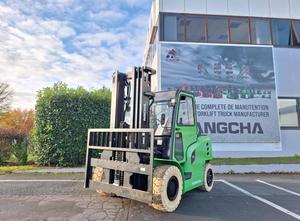 Hangcha X70i Electric forklift