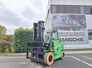 Hangcha X70i Electric forklift