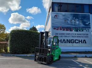 Hangcha AE35-I Electric forklift