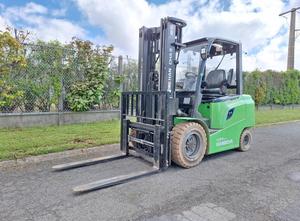 Hangcha AE35-I Electric forklift