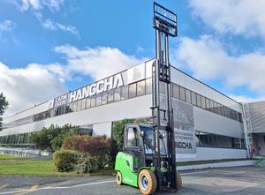 Hangcha AE30-I Electric forklift