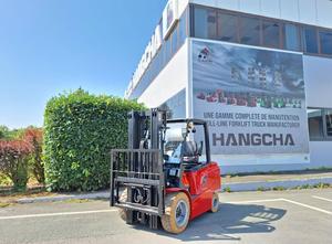Hangcha AE30 Electric forklift
