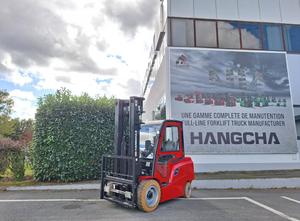 Hangcha AE30 Electric forklift