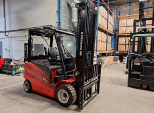 Hangcha A4W35 Electric forklift