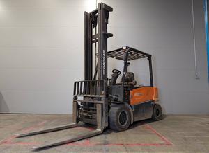 Doosan B50X-7 Electric forklift