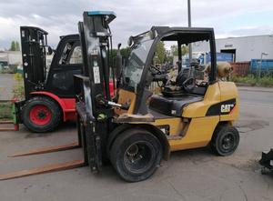 Caterpillar GP40N Electric forklift