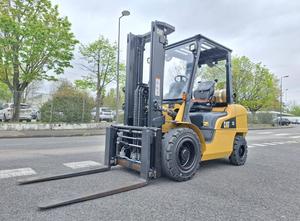 Caterpillar GP35 NTD Electric forklift