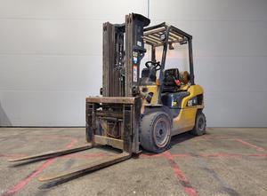 Caterpillar GP30NTD Electric forklift