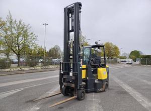 Aisle Master 20whe Electric forklift