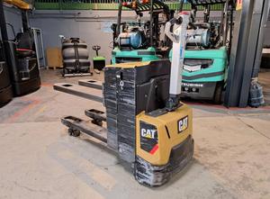 Caterpillar NPP20N2E Material handling machine
