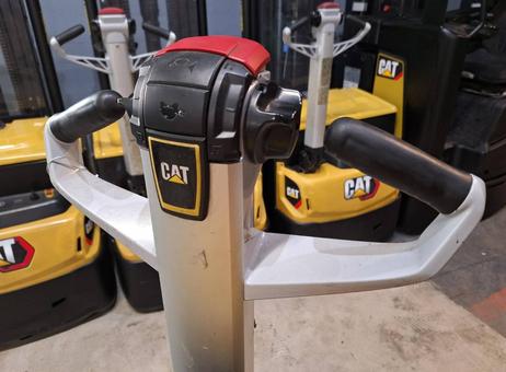 Caterpillar NPP20N2E P261006277