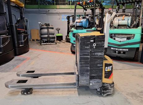 Caterpillar NPP20N2E P261006277