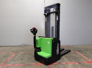 Hangcha CDD16-XT1-SIL Stacker
