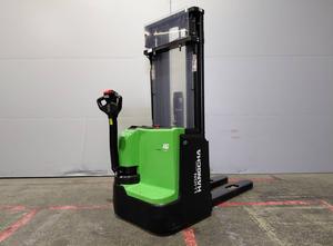 Hangcha CDD16-XT1-SI Stacker