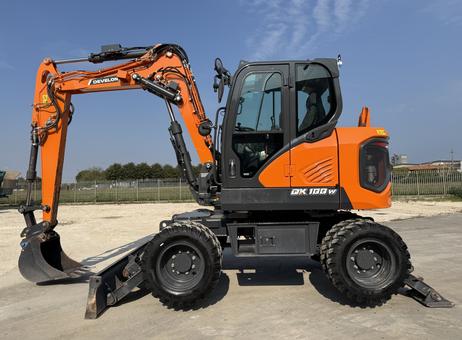 DEVELON DX100W-7 P261009065