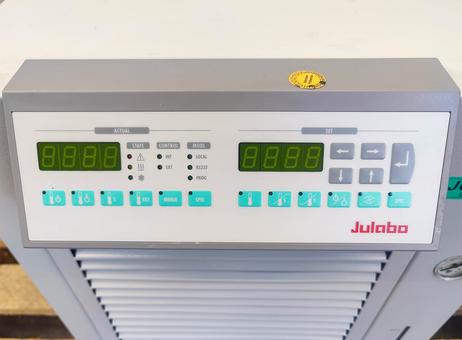 Julabo FC-1600T Chiller P2610151210